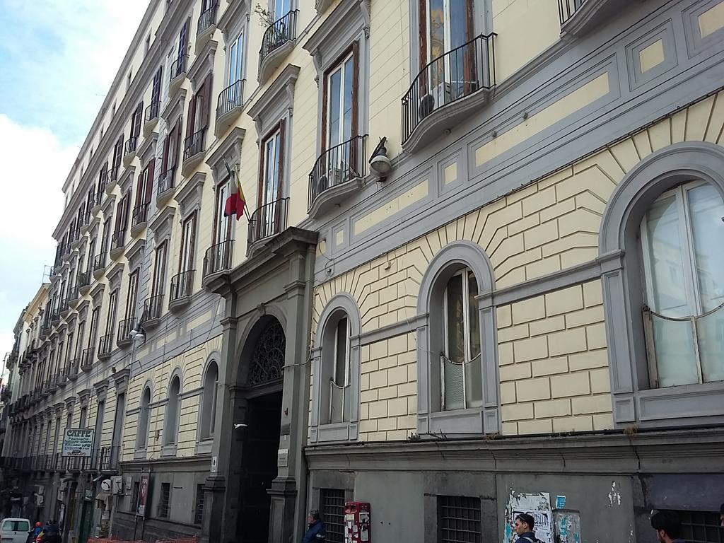 Chiaia Glamour Appartamento Centralissimo Naples Exterior photo